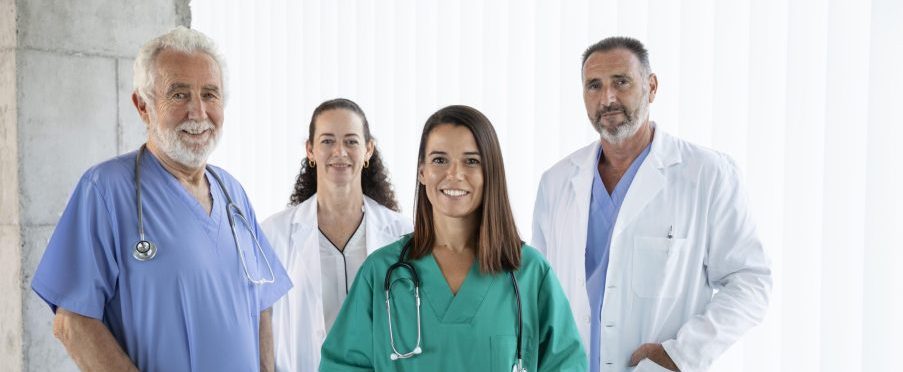 photo équipe médical LMI SANTÉ